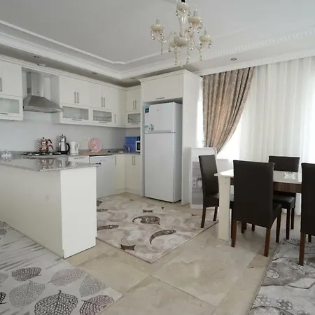 Lux White 2 فيلة ألانيا