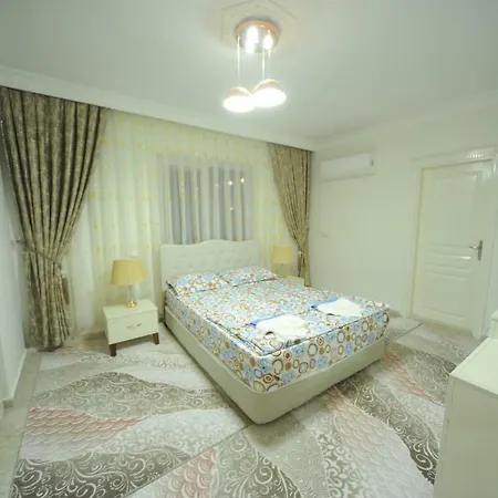 Lux White 2 Vila *